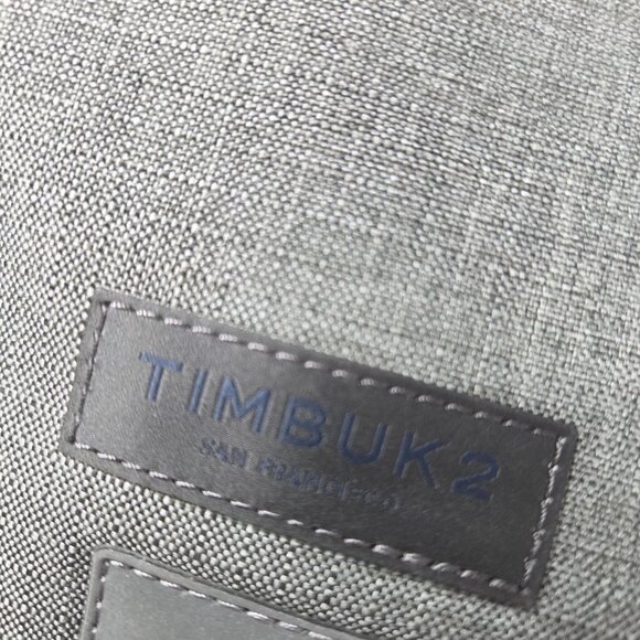 Timbuk2 Command Messenger Midway Bag NWT Gray - Picture 2 of 6